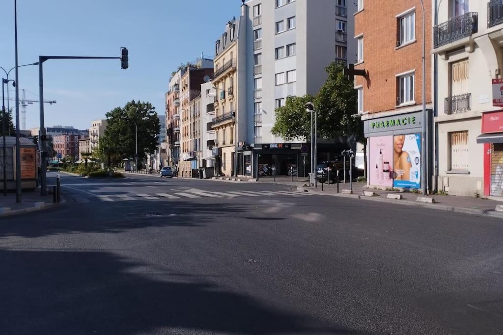 Joli Appart A 10 Minutes De Paris En Metro - Parking Offert Saint-Ouen  Exterior photo